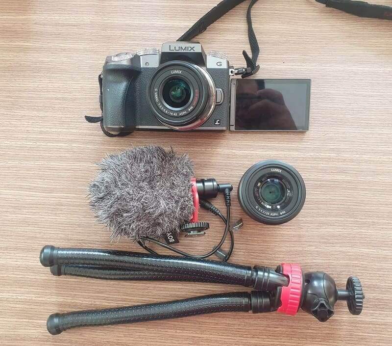 Bộ camera quay vlog chuyên nghiệp