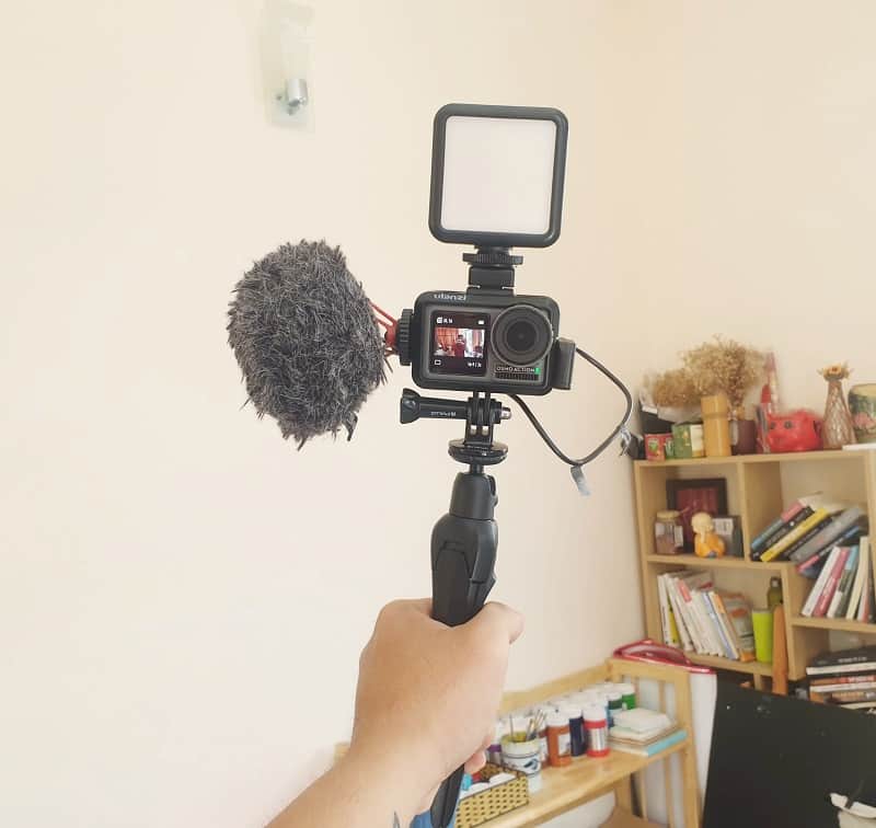 Bộ camera All-in-one có thể quay mọi loại vlog