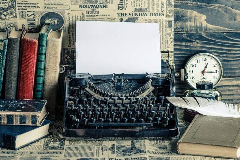 Bạn phải có kỹ năng viết tốt để làm trong ngành Digital Content