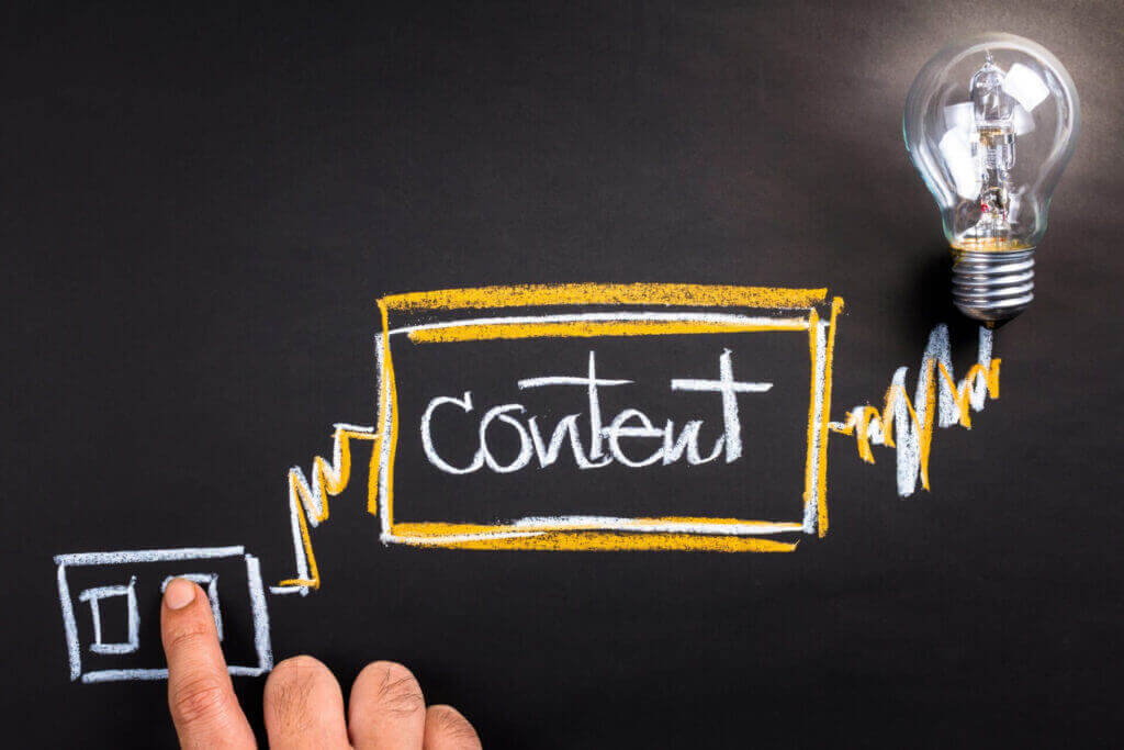 Content là thuật ngữ nói đến nội dung trên trang web gồm văn bản, hình ảnh, video và các tài nguyên khác